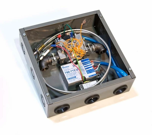 Grand Canyon 18' Arizona Juniper See-Through Vented Natural Gas Logs Set And Stainless Steel Two Burner With 110V Electronic System - Image 4