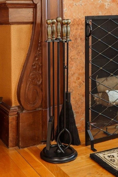 Minuteman Chelmsford Fireplace Tool Set - Image 5
