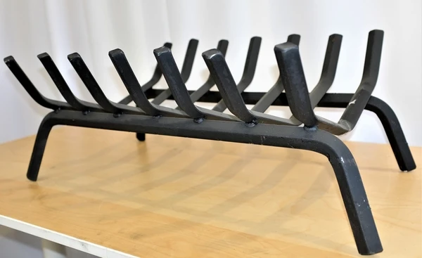 Pilgrim 24 1/2 Inch Seven Bar Rectangular Steel Fireplace Grate - Image 2